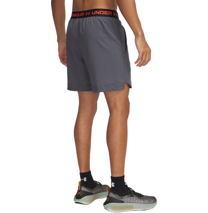 UA VANISH WOVEN 6IN SHORTS