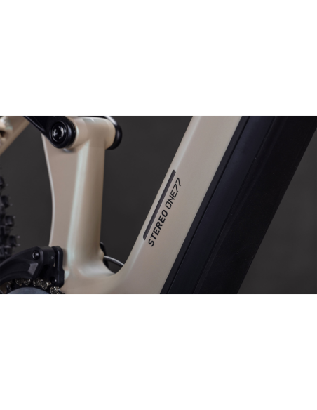STEREO HYBRID ONE77 HPC SLX 800