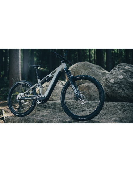 STEREO HYBRID ONE77 HPC SLX 800