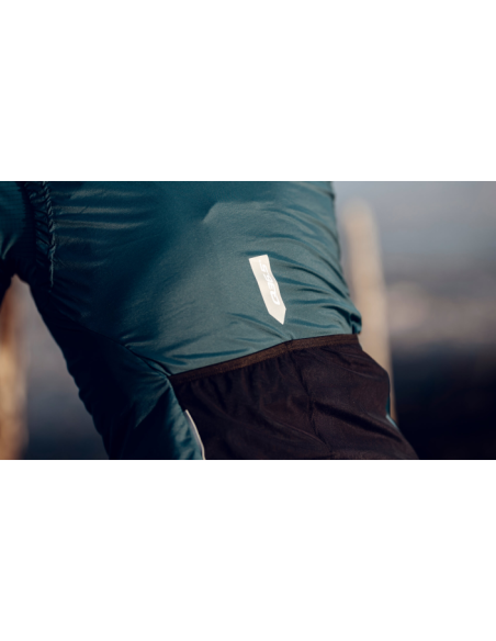 ADVENTURE INSULATION VEST