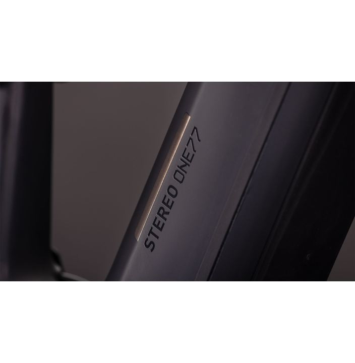 STEREO HYBRID ONE77 HPC SLX 800