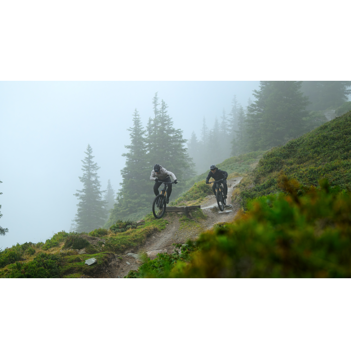 STEREO HYBRID ONE77 HPC SLX 800