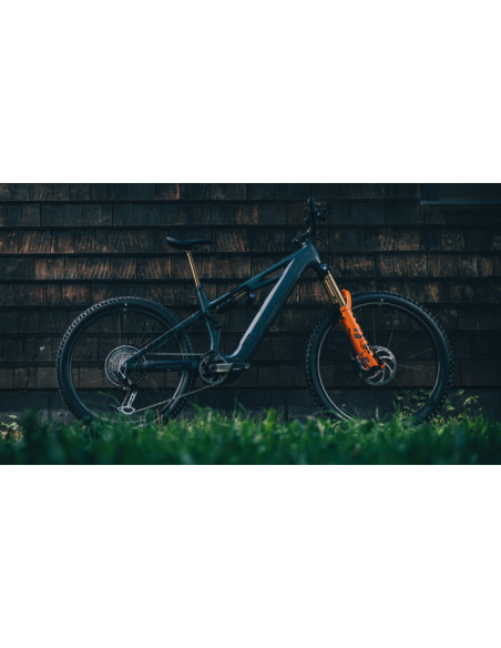 STEREO HYBRID ONE77 HPC SLT 800