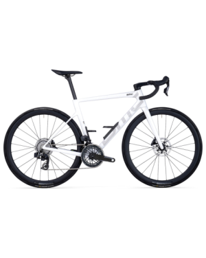 TEAMMACHINE SLR 01 THREE