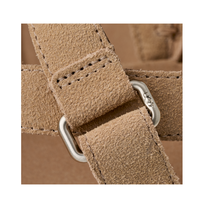 W GOLDENGAZE TOE POST