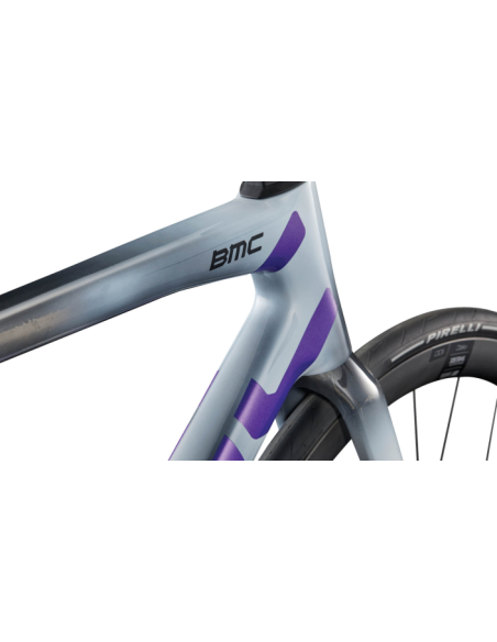 TEAMMACHINE SLR 01 ONE