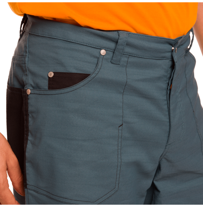 PANT. BERMUDA LUEGLI