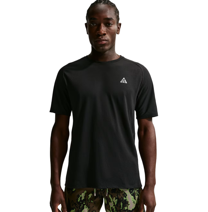 M ACG DFADV SOLAR CHASE SS