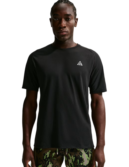 M ACG DFADV SOLAR CHASE SS