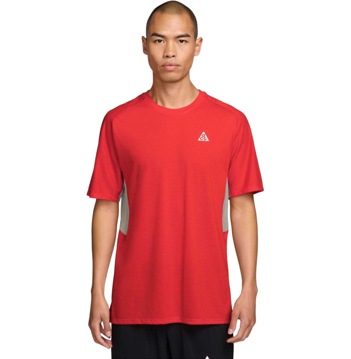 M ACG DFADV SOLAR CHASE SS