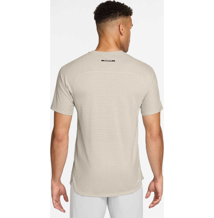 M ACG DFADV SOLAR CHASE SS