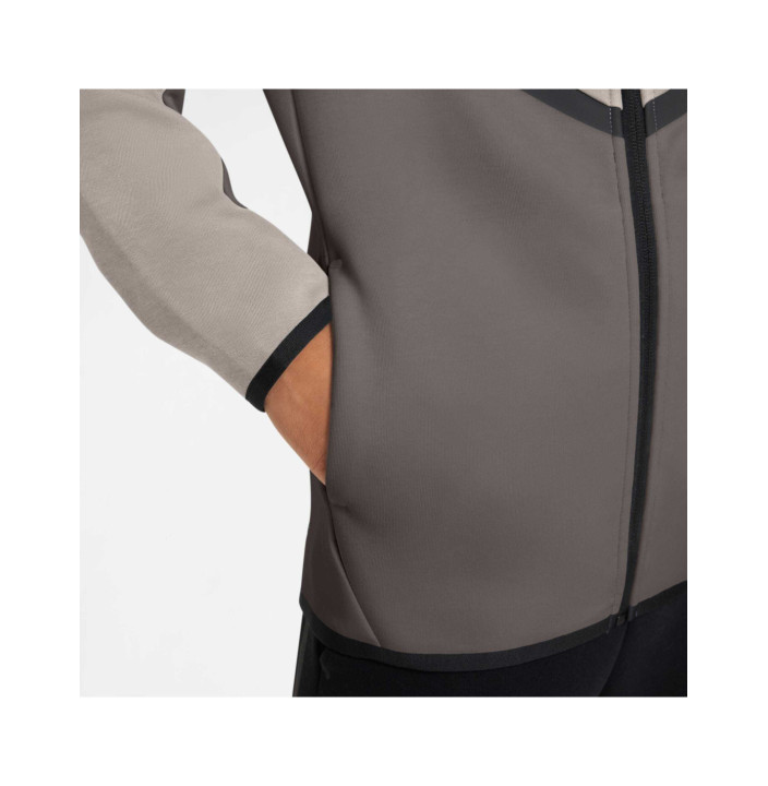 B NSW TCH FLC FZ - PD