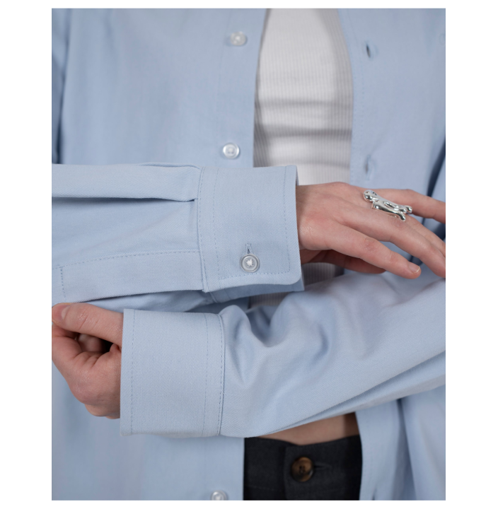 THE DRESS SHIRT BLUE