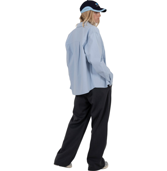 THE DRESS SHIRT BLUE