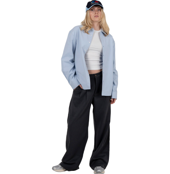 THE DRESS SHIRT BLUE