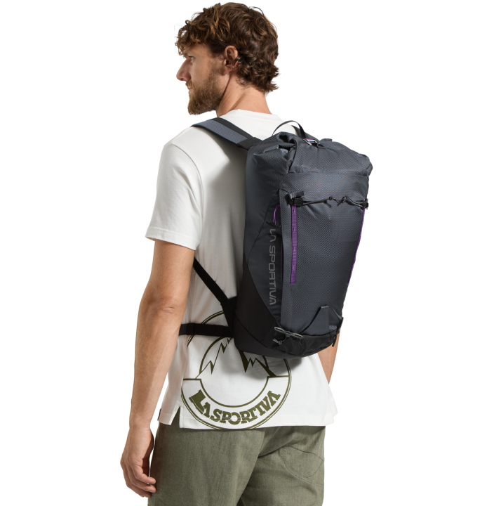 EIGHTIES LOGO T-SHIRT M