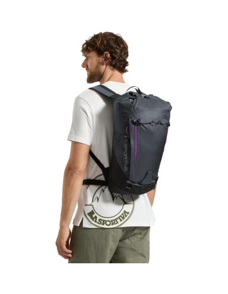 EIGHTIES LOGO T-SHIRT M