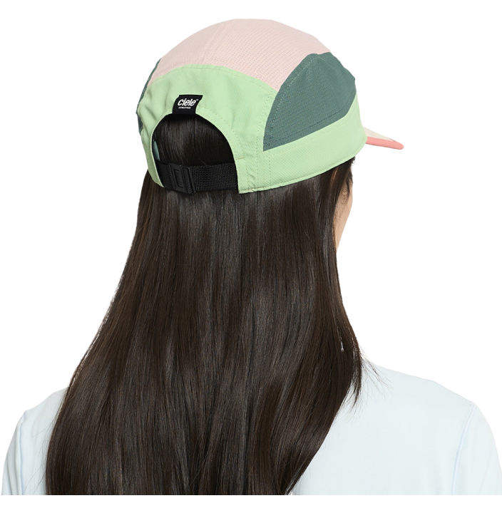 GOCAP-FIELD-ICONICBAR