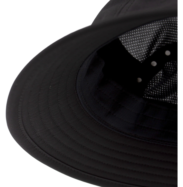 FSTCAPSC-FLTWND-ICONICATHLETICS