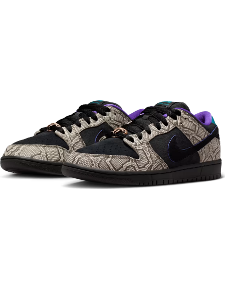 NIKE SB DUNK LOW PRO