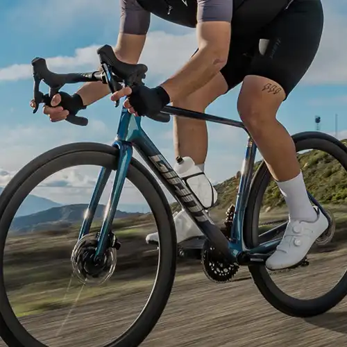 Louez facilement votre &eacute;quipement de cyclisme en ligne en Andorre, rapidement et en toute s&eacute;curit&eacute;.