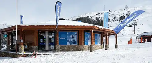 Lloguer de snowboards a Viladomat Grau Roig a Andorra, estaci&oacute; d&#039;esqu&iacute; Grandvalira sector Grau Roig, Grandvalira Resorts