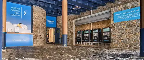 Lloguer de snowboards a Viladomat Pas de la Casa a Andorra, estaci&oacute; d&#039;esqu&iacute; Grandvalira sector Pas de la Casa, Grandvalira Resorts